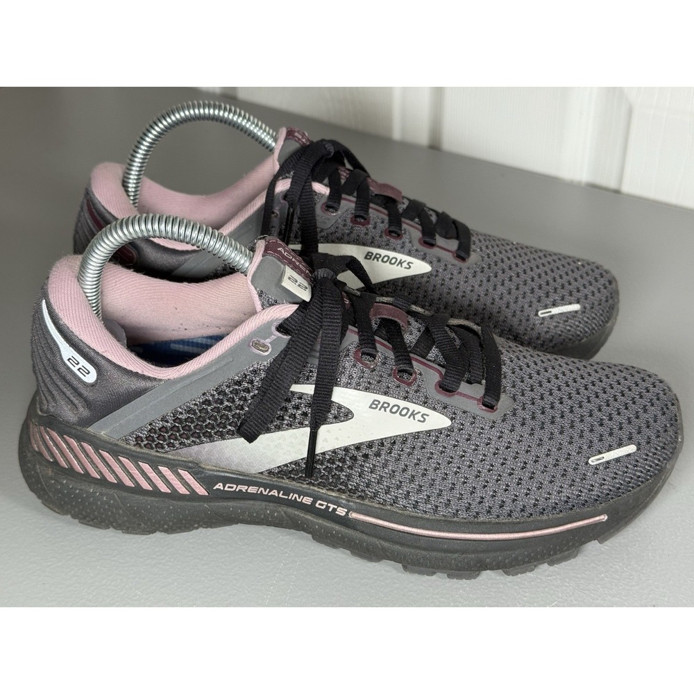 Brooks Adrenaline GTS 22 Running Shoe Women's US 8 D Pearl Black Metallic Read